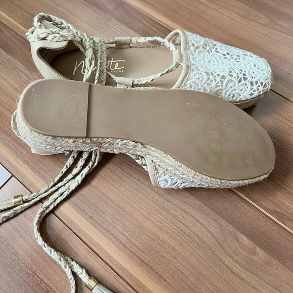 NANETTE LEPORE NWOT Summer Espadrilles (Sz 8) - Picture 2 of 3